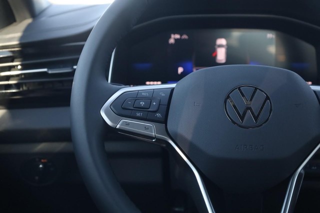 Volkswagen Jetta Vehicle Image 10