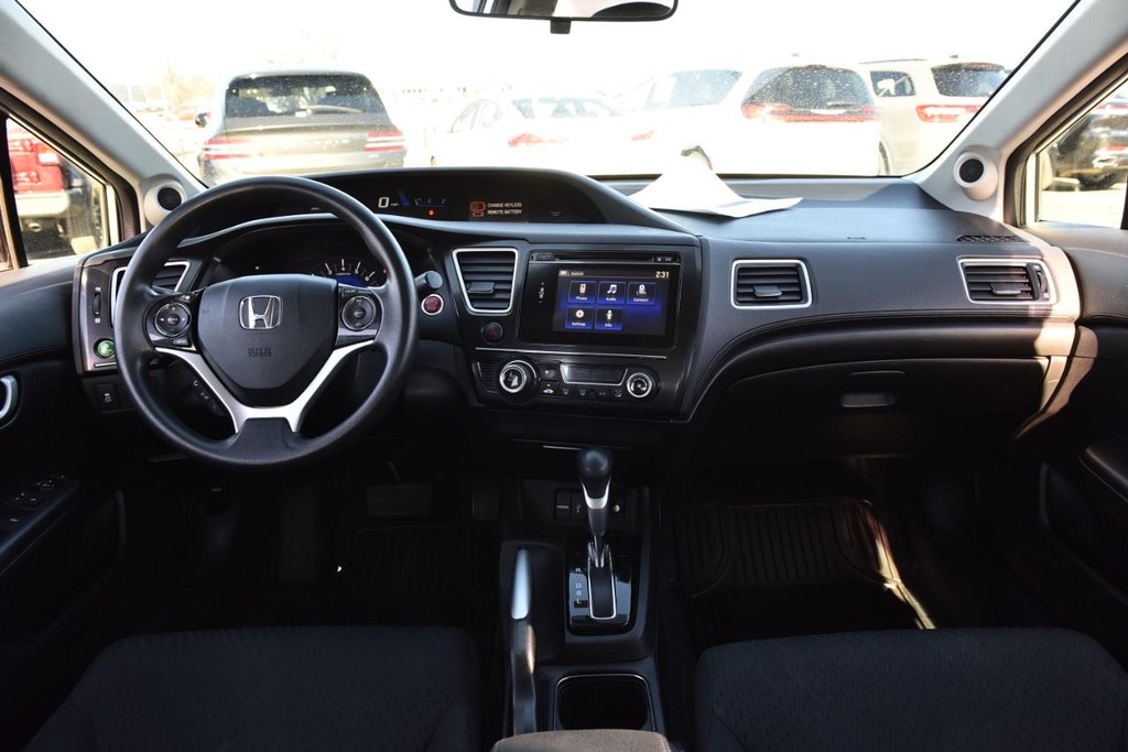 Honda Civic Sedan Vehicle Full-screen Gallery Image 7