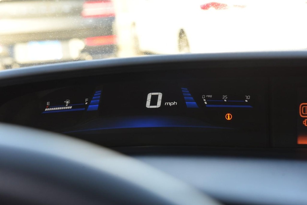 Honda Civic Sedan Vehicle Full-screen Gallery Image 11