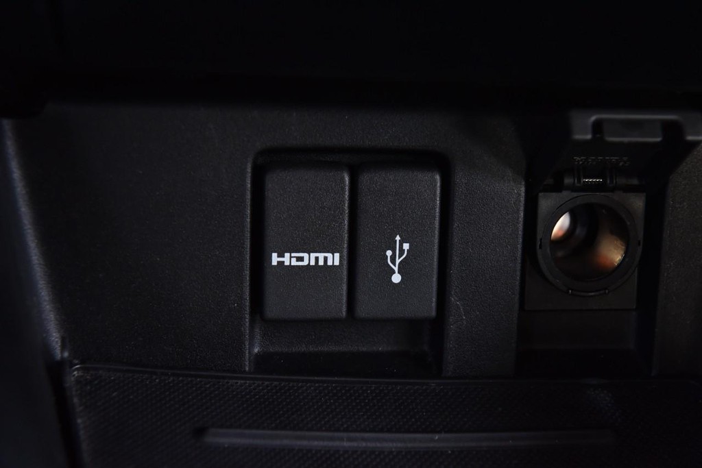 Honda Civic Sedan Vehicle Full-screen Gallery Image 17