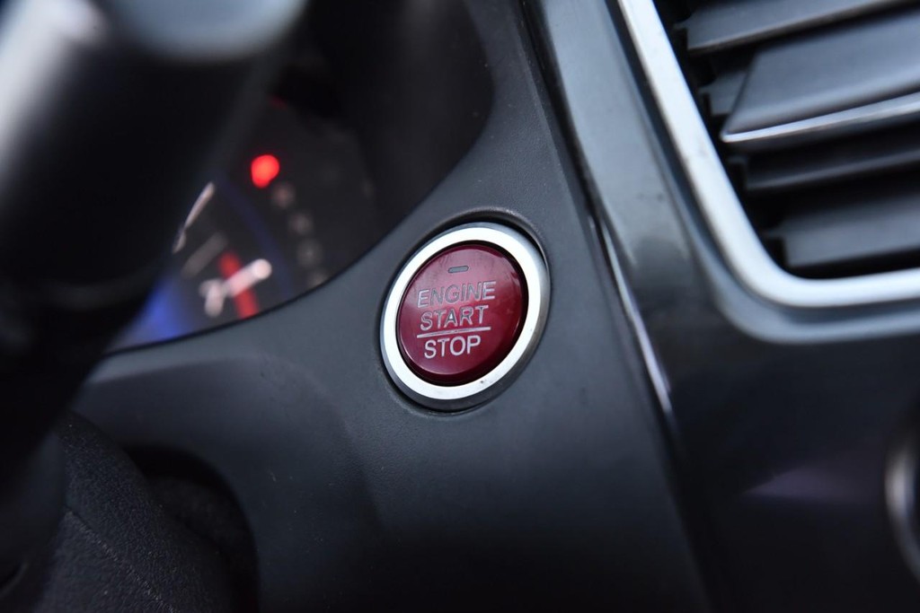 Honda Civic Sedan Vehicle Full-screen Gallery Image 18