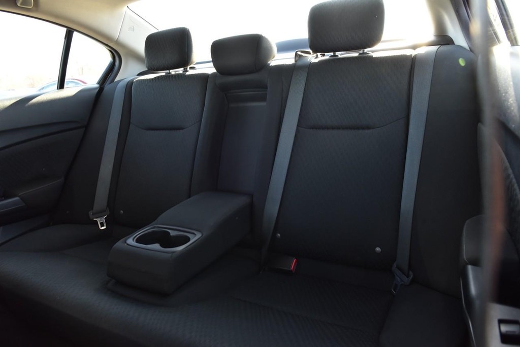 Honda Civic Sedan Vehicle Full-screen Gallery Image 23