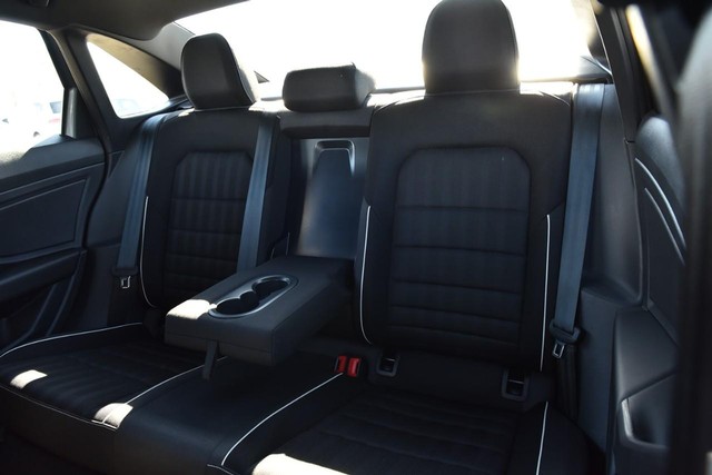 Volkswagen Jetta Vehicle Image 21