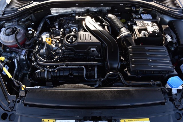 Volkswagen Jetta Vehicle Image 23