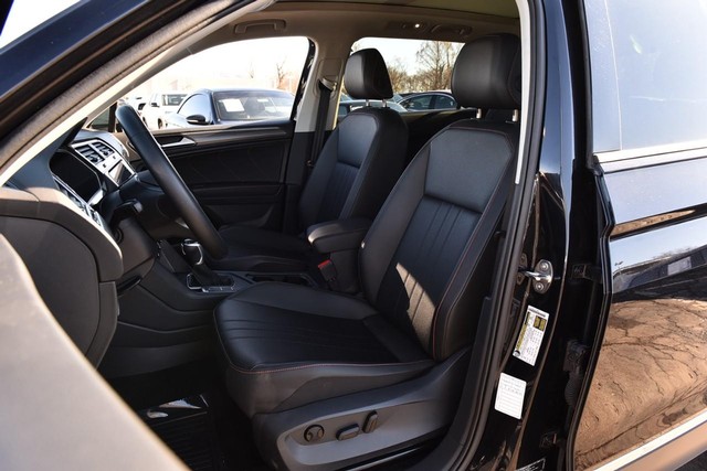 Volkswagen Tiguan Vehicle Image 19