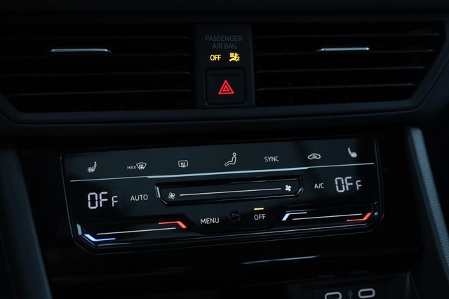 Volkswagen Jetta Vehicle Image 14