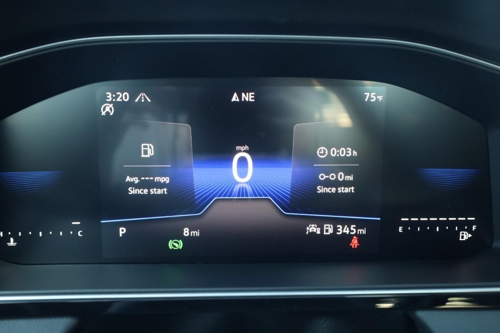 Volkswagen Jetta Vehicle Full-screen Gallery Image 14