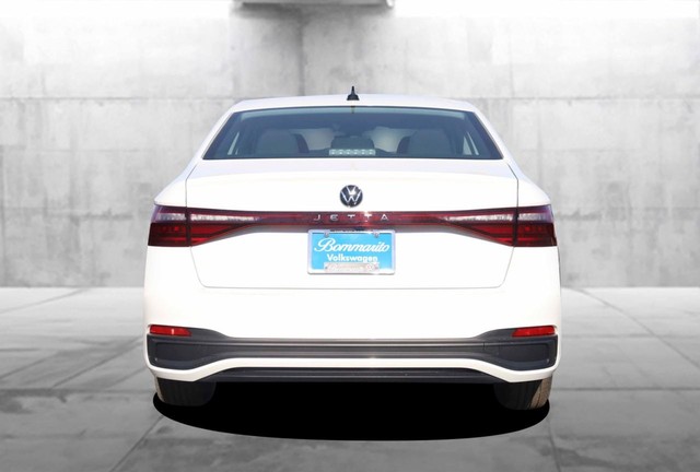 Volkswagen Jetta Vehicle Image 06