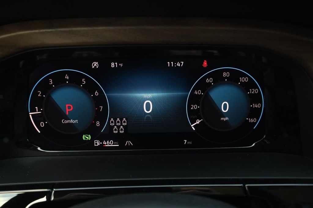 Volkswagen Atlas Vehicle Full-screen Gallery Image 13