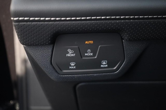 Volkswagen Atlas Vehicle Image 12