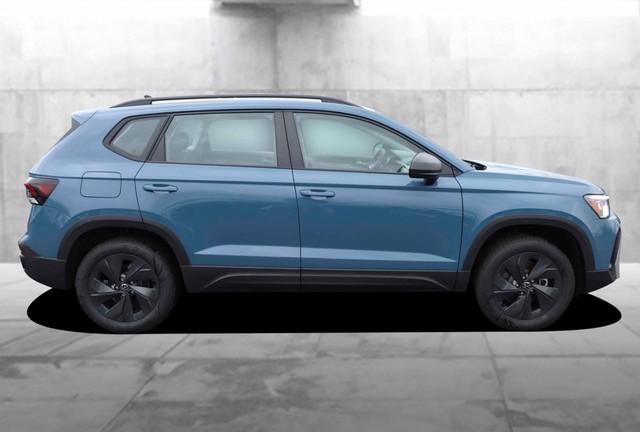 Volkswagen Taos Vehicle Image 05