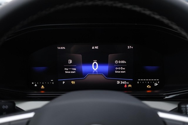 Volkswagen Taos Vehicle Image 10