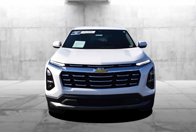 Chevrolet Equinox Vehicle Image 04