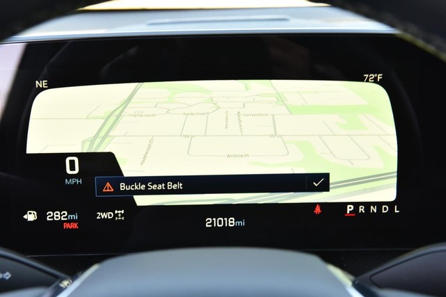 Chevrolet Equinox Vehicle Image 12