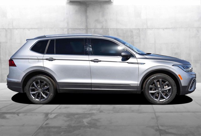 Volkswagen Tiguan Vehicle Image 05