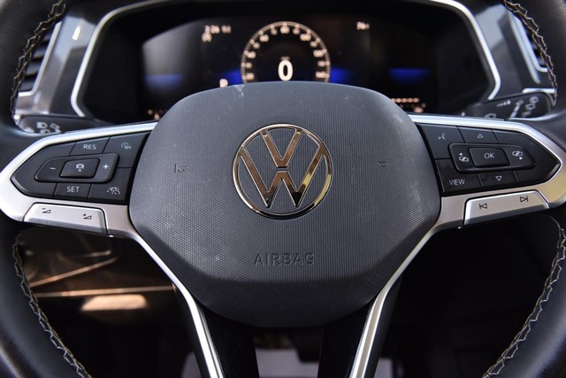 Volkswagen Tiguan Vehicle Image 18