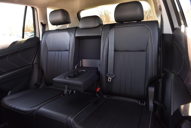Volkswagen Tiguan Vehicle Image 22
