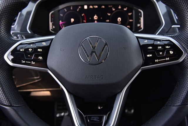 Volkswagen Tiguan Vehicle Image 20