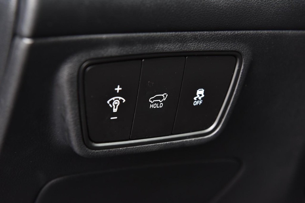 Hyundai Tucson Vehicle Full-screen Gallery Image 10