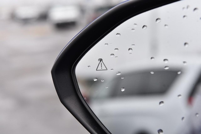 Hyundai Tucson Vehicle Image 09