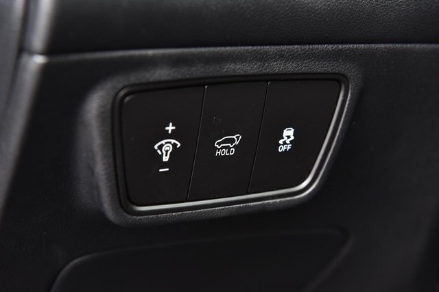 Hyundai Tucson Vehicle Image 10