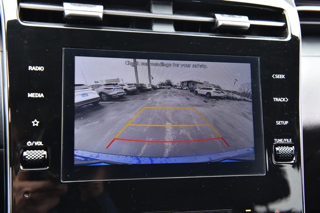 Hyundai Tucson Vehicle Image 12