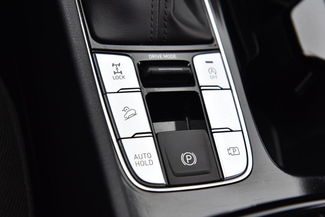 Hyundai Tucson Vehicle Image 16