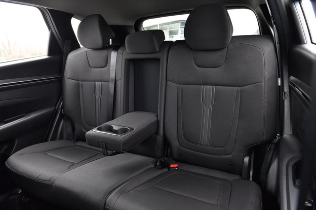 Hyundai Tucson Vehicle Image 22