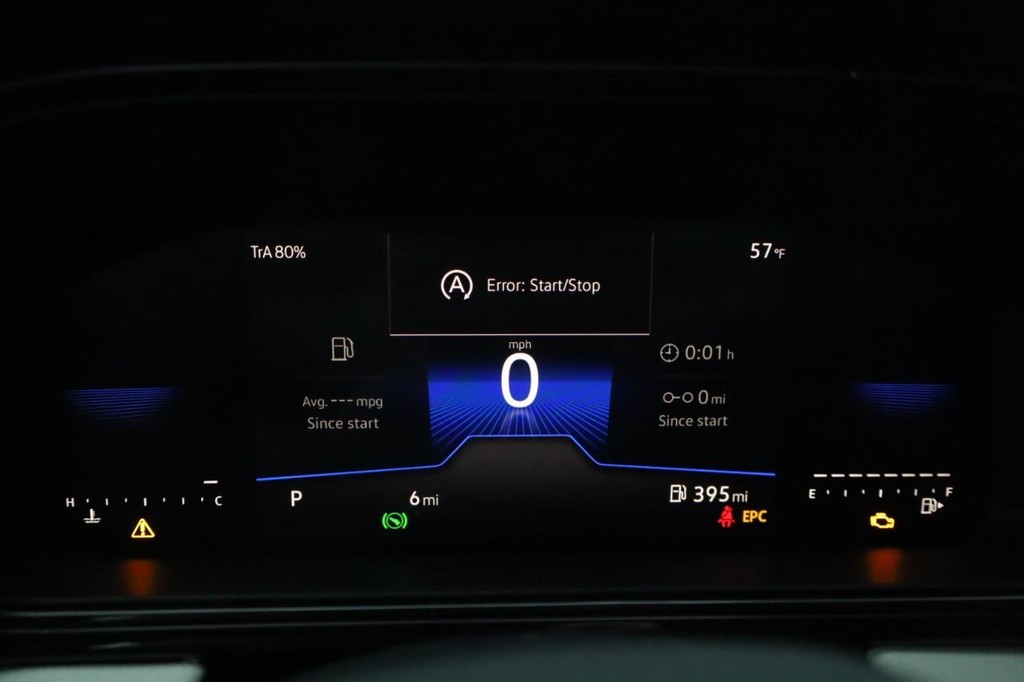 Volkswagen Taos Vehicle Full-screen Gallery Image 12