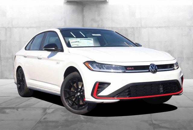 Volkswagen Jetta GLI Vehicle Image 02