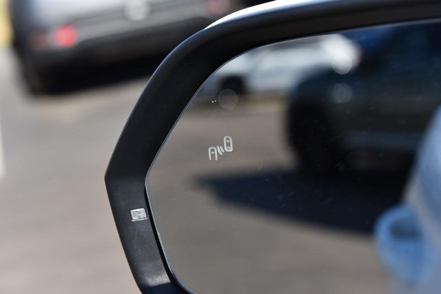 Volkswagen Atlas Cross Sport Vehicle Image 10