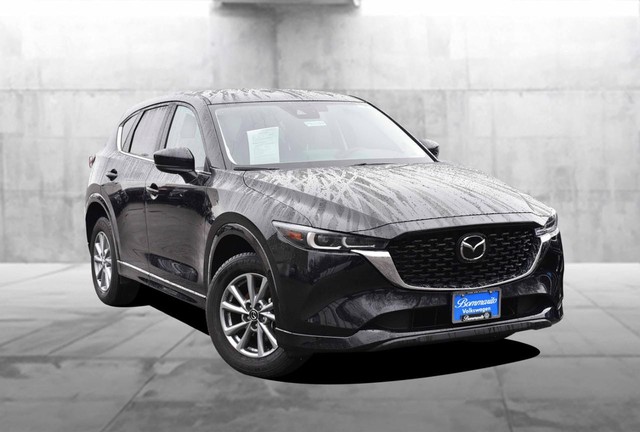 Mazda CX-5 Vehicle Image 02