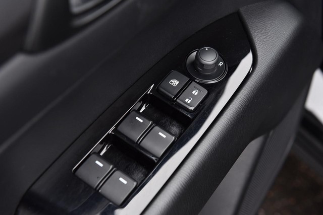 Mazda CX-5 Vehicle Image 08