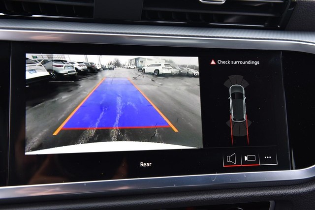 Audi Q3 Vehicle Image 13