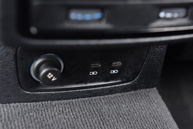 Audi Q3 Vehicle Image 23