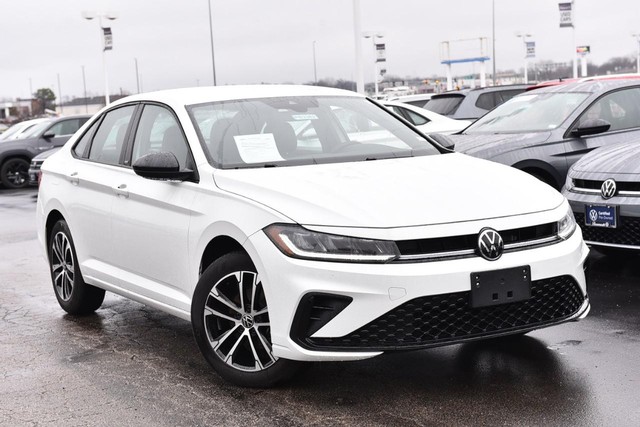 Volkswagen Jetta Vehicle Image 02