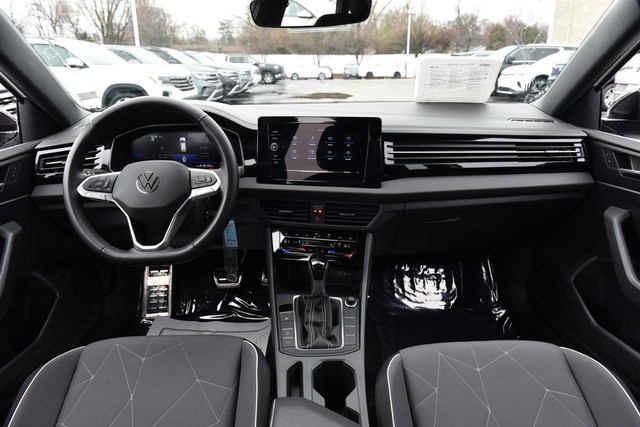 Volkswagen Jetta Vehicle Image 07