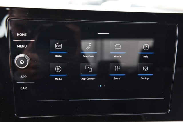 Volkswagen Jetta Vehicle Image 14