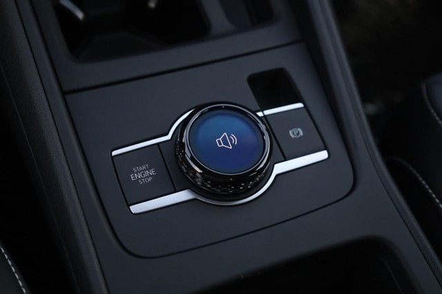 Volkswagen Tiguan Vehicle Image 17