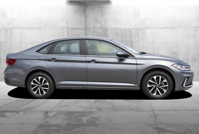 Volkswagen Jetta Vehicle Image 05