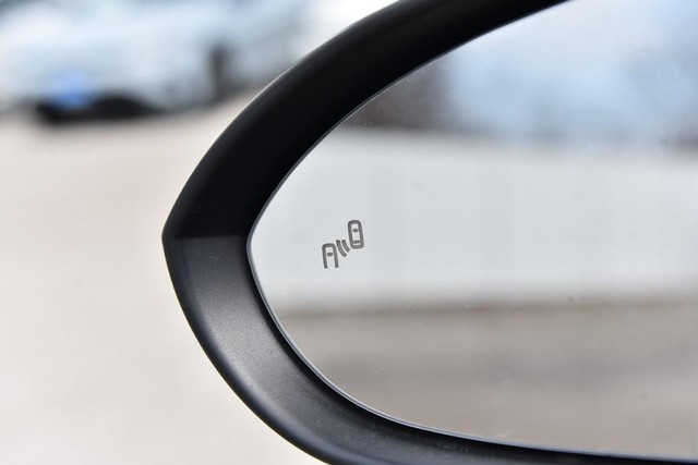 Volkswagen Jetta Vehicle Image 10