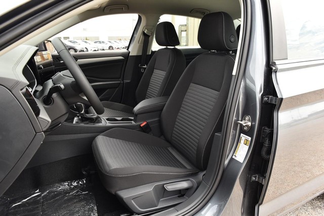 Volkswagen Jetta Vehicle Image 19