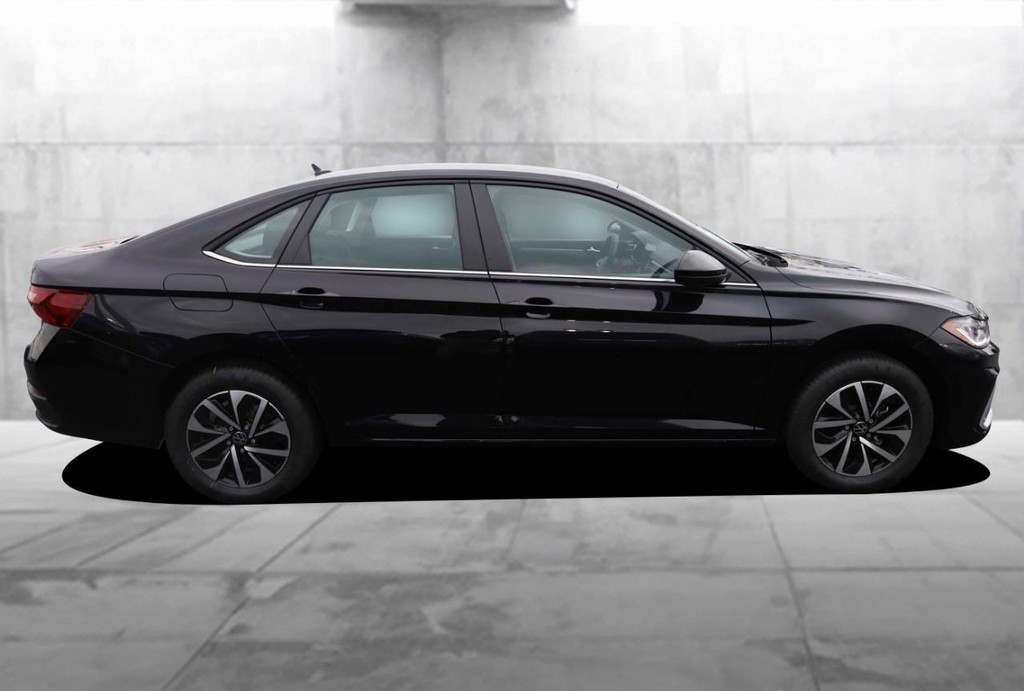 Volkswagen Jetta Vehicle Full-screen Gallery Image 5