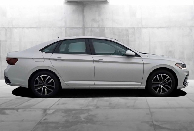 Volkswagen Jetta Vehicle Image 05