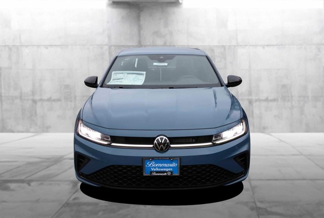 Volkswagen Jetta Vehicle Image 04