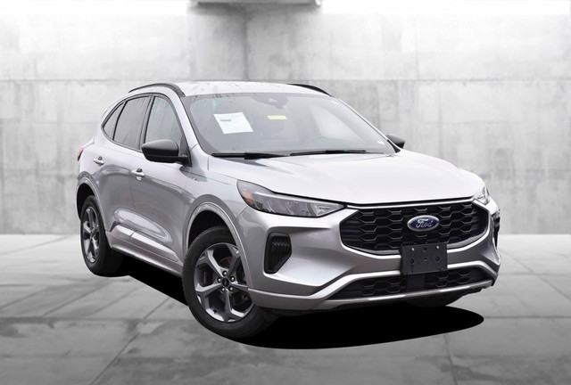 Ford Escape Vehicle Image 02