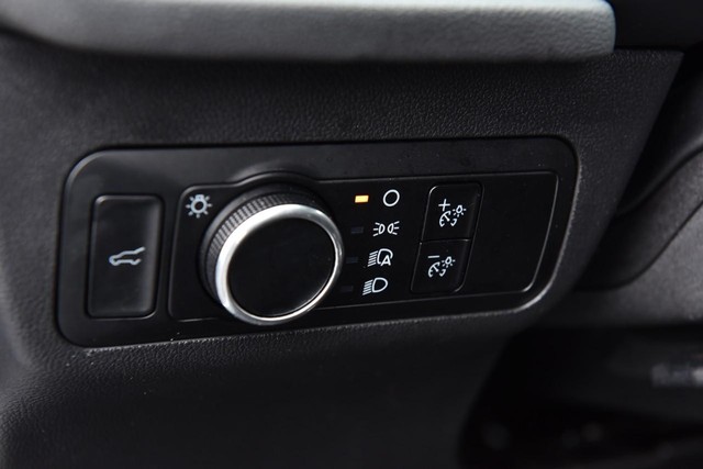 Ford Escape Vehicle Image 10