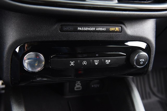 Ford Escape Vehicle Image 14