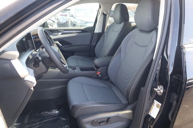 Volkswagen Tiguan Vehicle Image 19