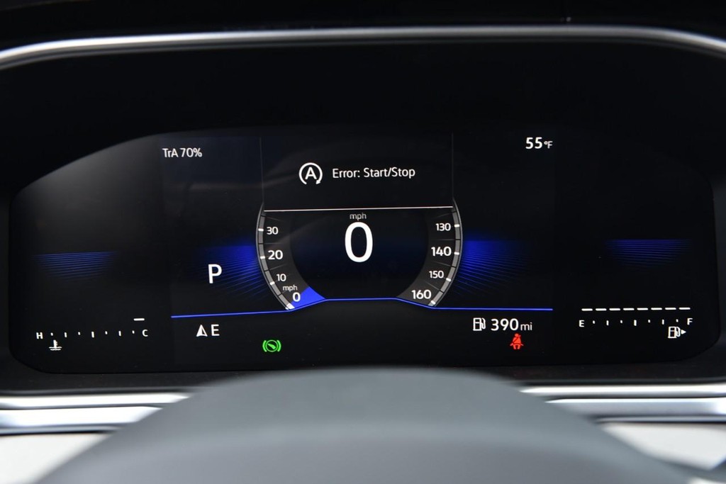 Volkswagen Taos Vehicle Full-screen Gallery Image 11